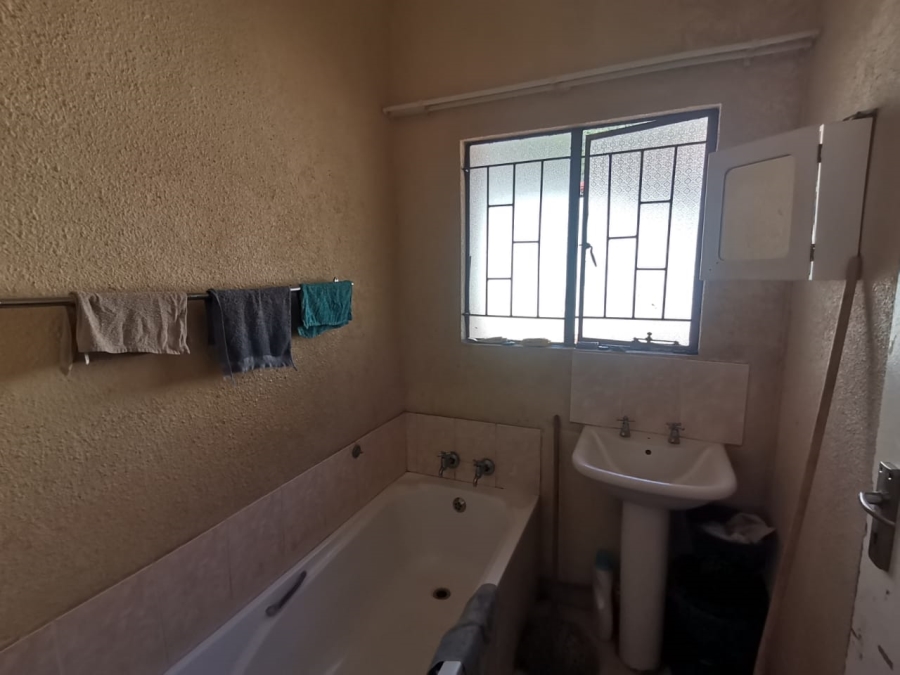 3 Bedroom Property for Sale in Tlhabane West North West